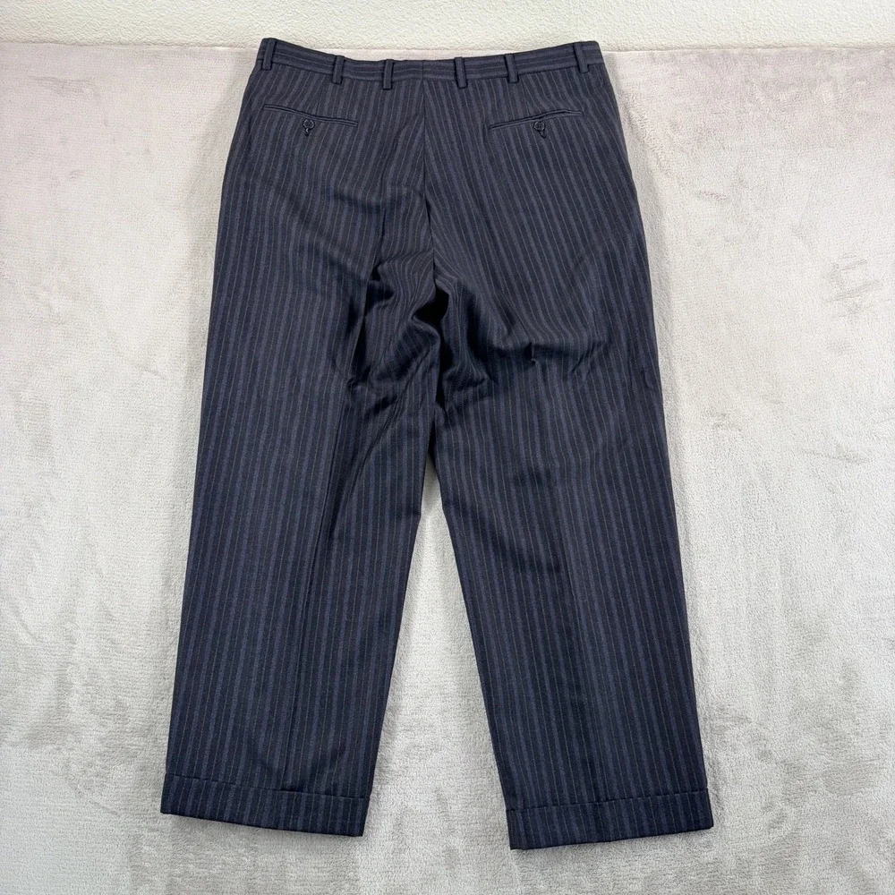 VTG Hickey Freeman Suit Men 44R Gray Striped Wool Pleated Pants 38x28 USA Made
